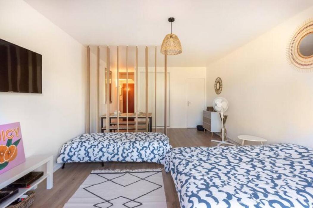 Grand Studio Pro Calme Proche Centre Commodites Talence Exterior foto
